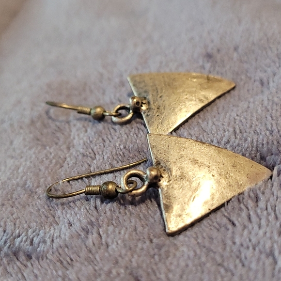 Silver Upside down triangle hook earrings - Picture 1 of 3